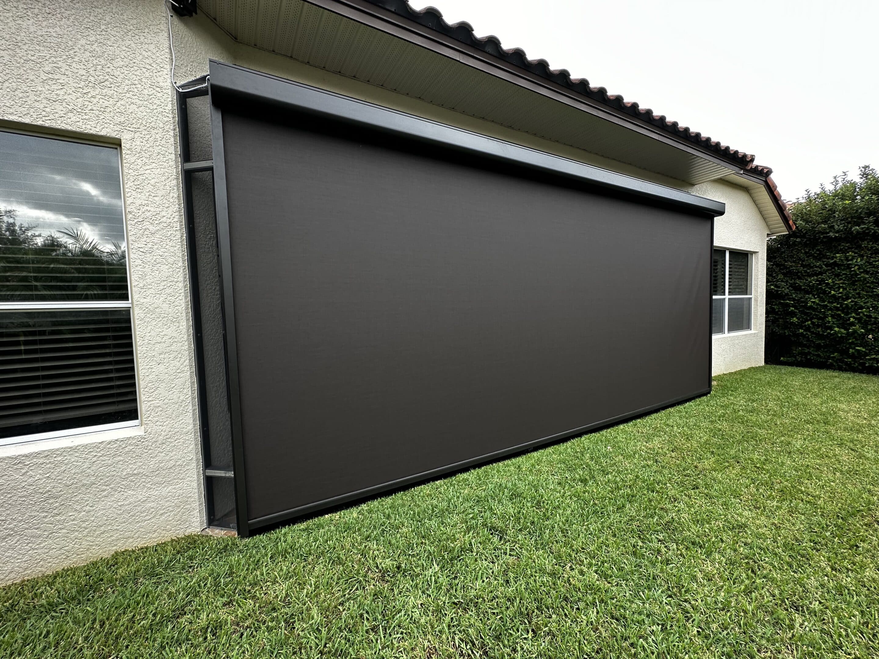 Smart Home Integration for Motorized Screens and Awnings: Complete Guide